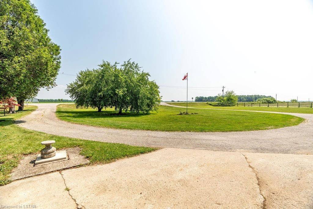 Southwest Middlesex, ON N0L 2N0,21895 PRATT SIDING RD
