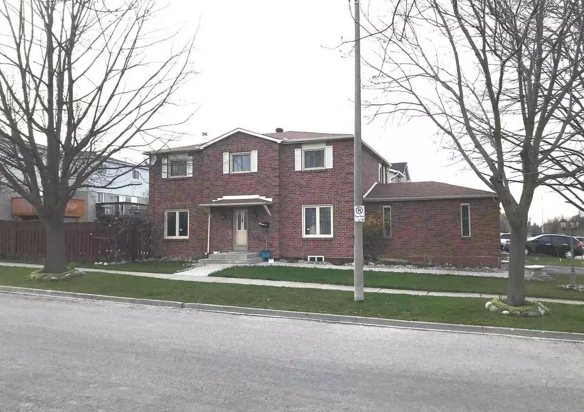 Pickering, ON L1X 1X4,1604 Rayleen CRES