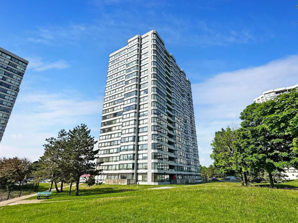 Toronto, ON M1V 5H3,330 Alton Towers CIR #309