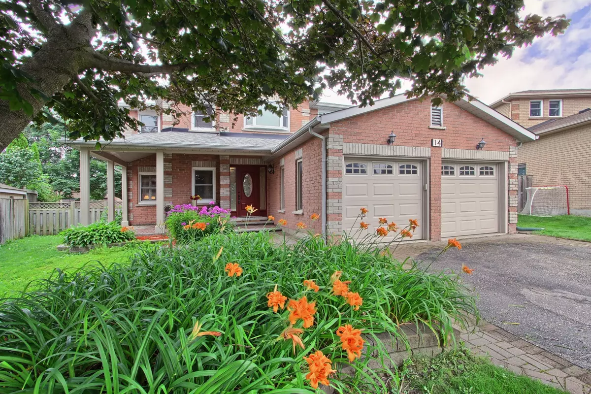 Bradford West Gwillimbury, ON L3Z 2S4,14 Gres CT