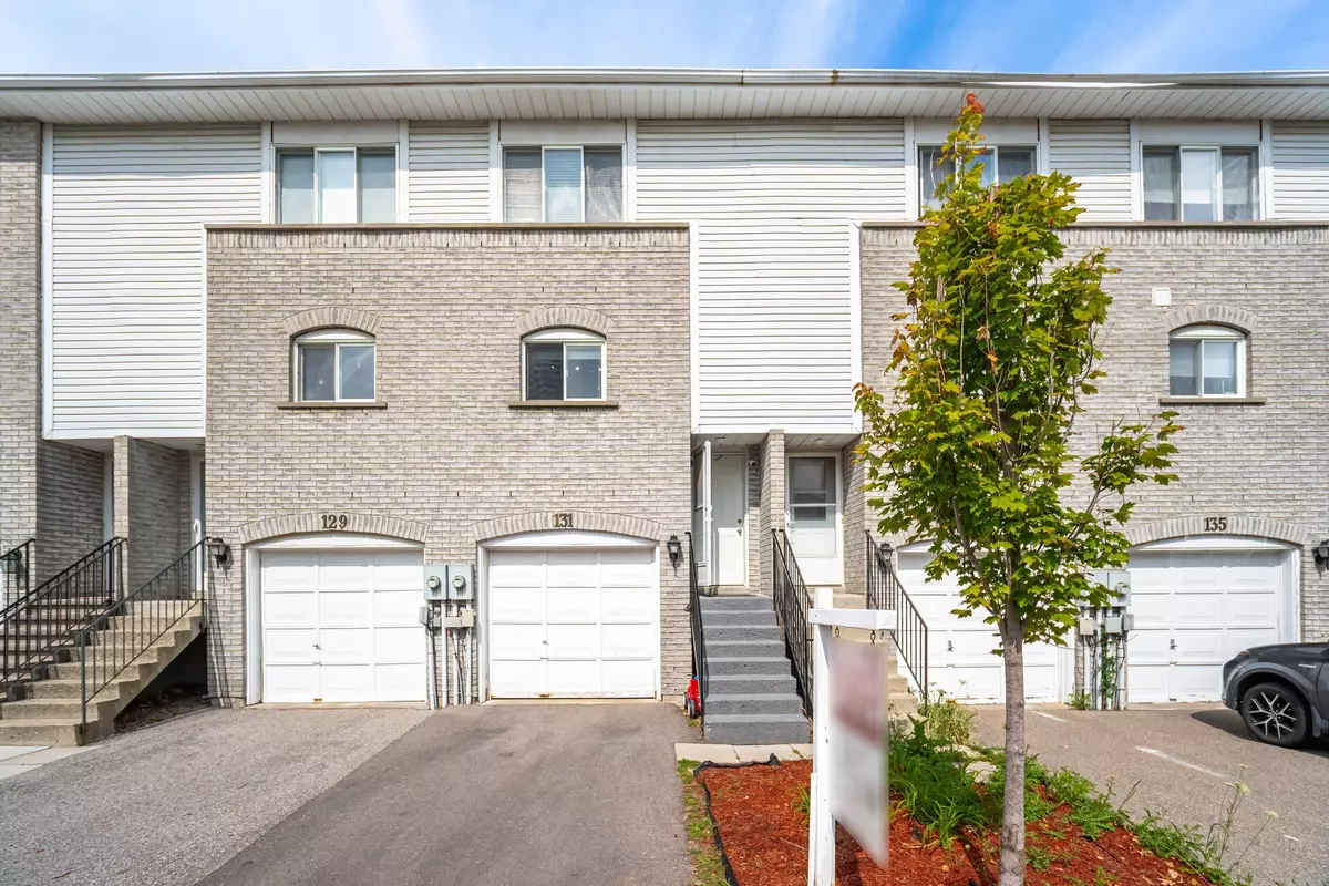 Newmarket, ON L3Y 8L8,131 William Curtis CIR