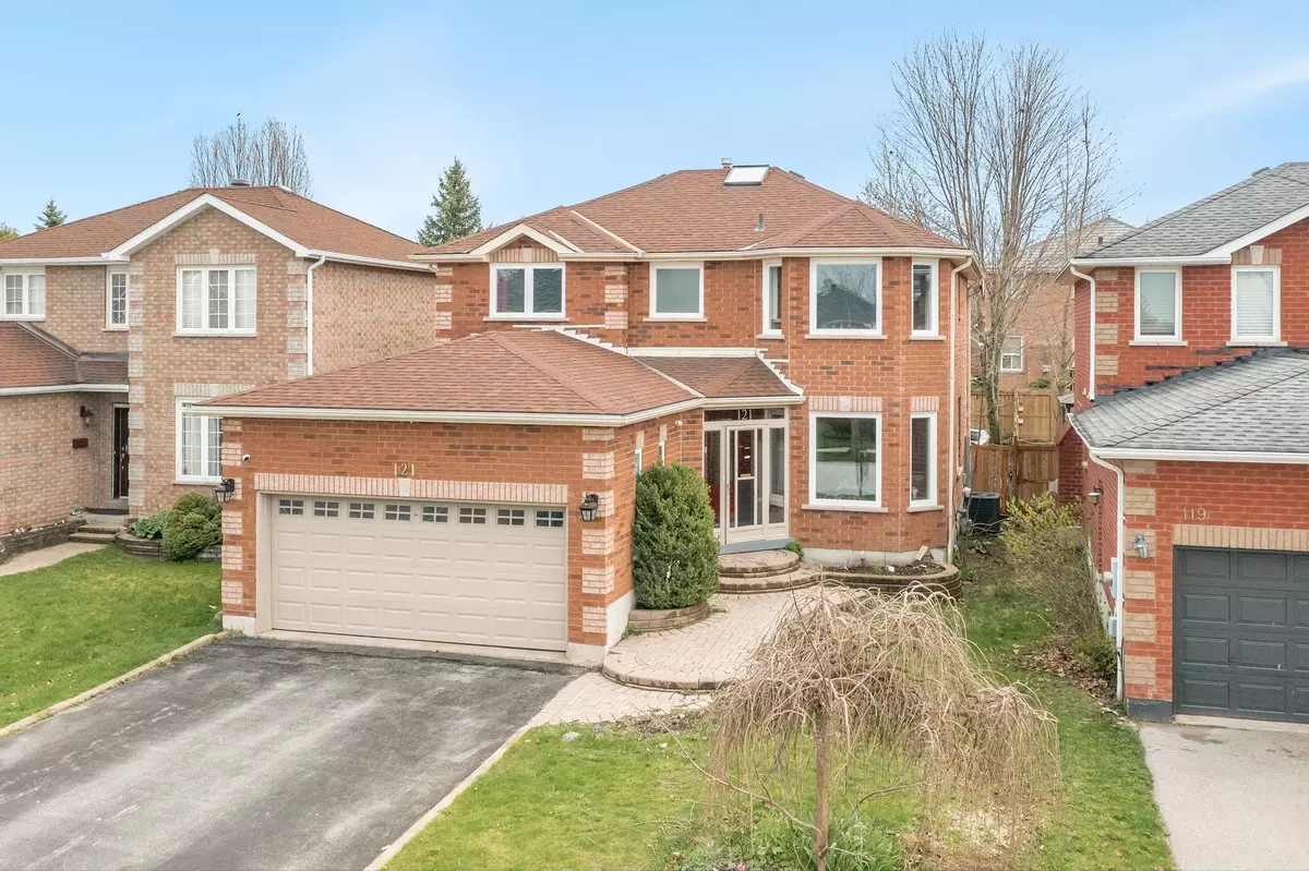 Barrie, ON L4N 8L2,121 Taylor DR