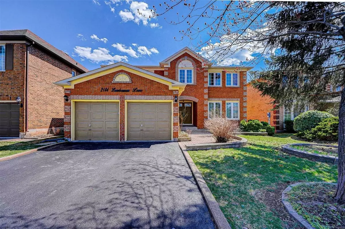 Oakville, ON L6M 2Y7,2184 Lumberman LN