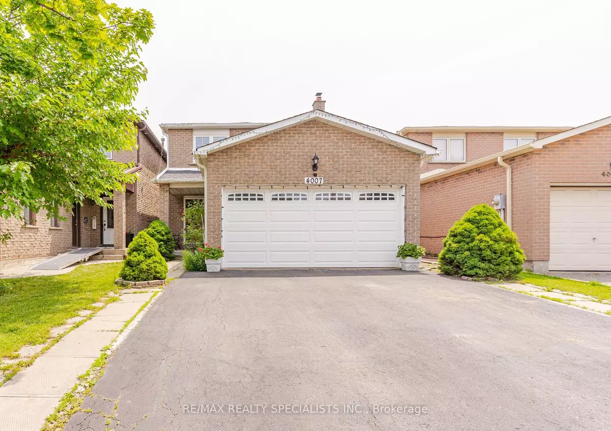 Mississauga, ON L5C 3S8,4007 Chicory CT