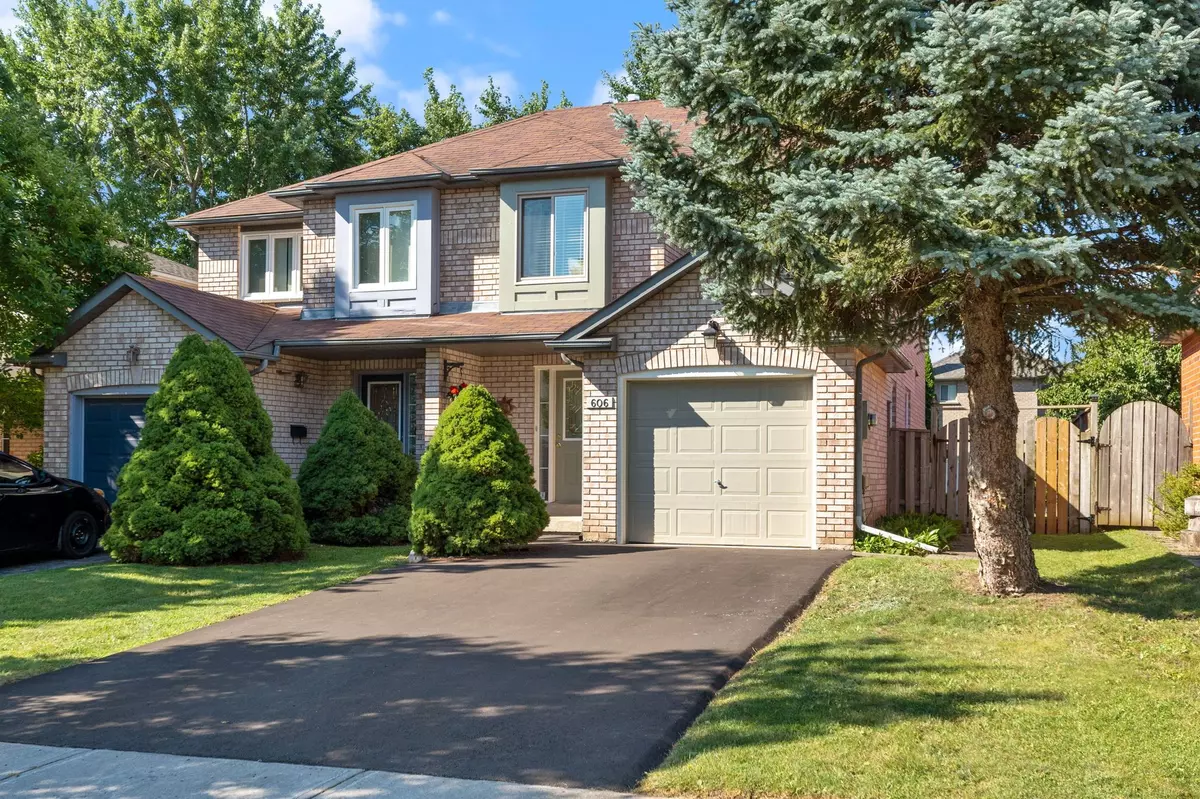 Burlington, ON L7L 6E4,606 Amelia CRES