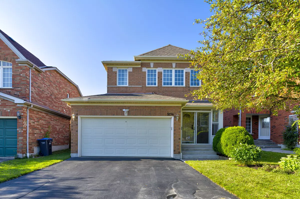 Mississauga, ON L5M 5W1,5236 Russell View RD