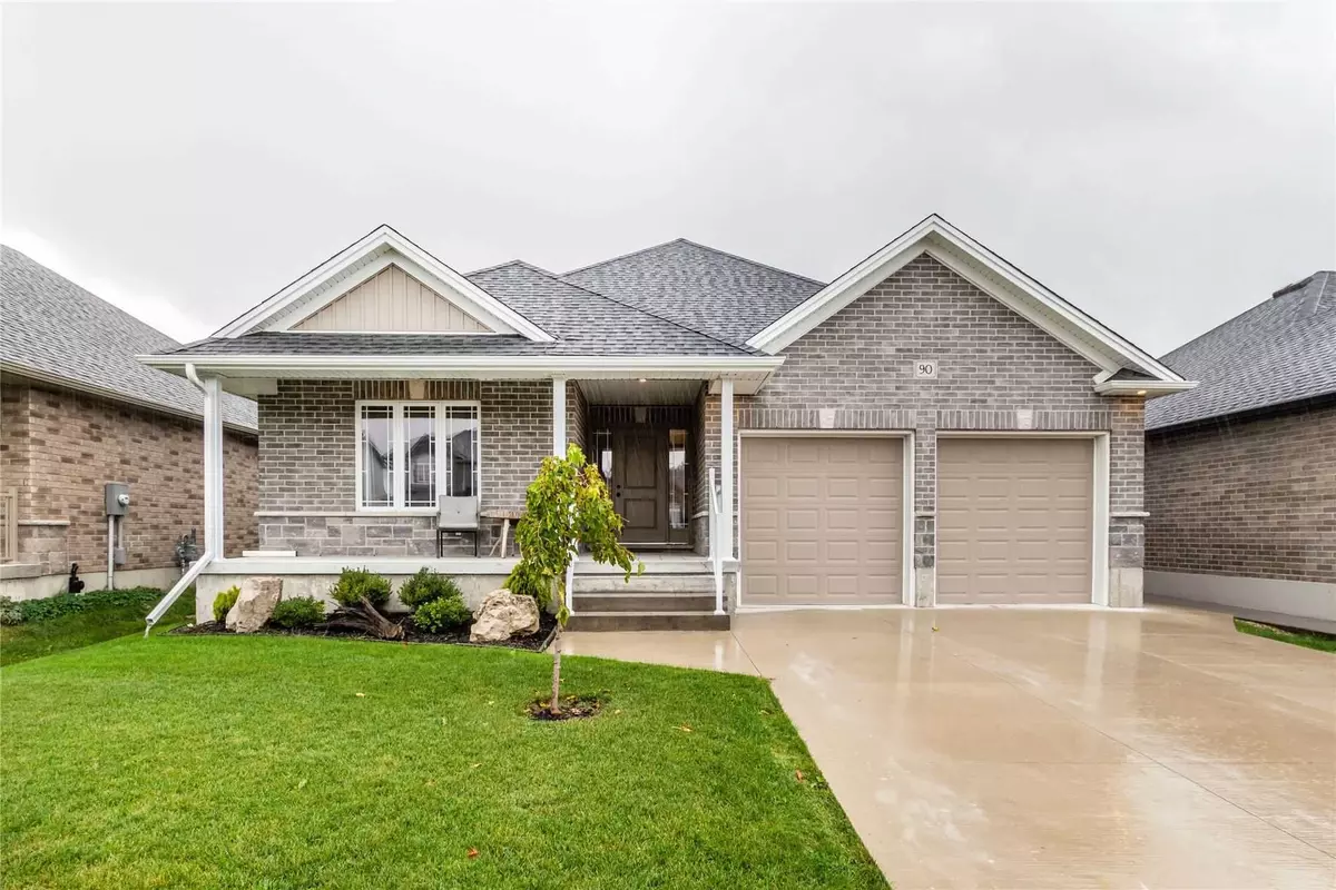 North Perth, ON N4W 0B8,90 Forbes CRES