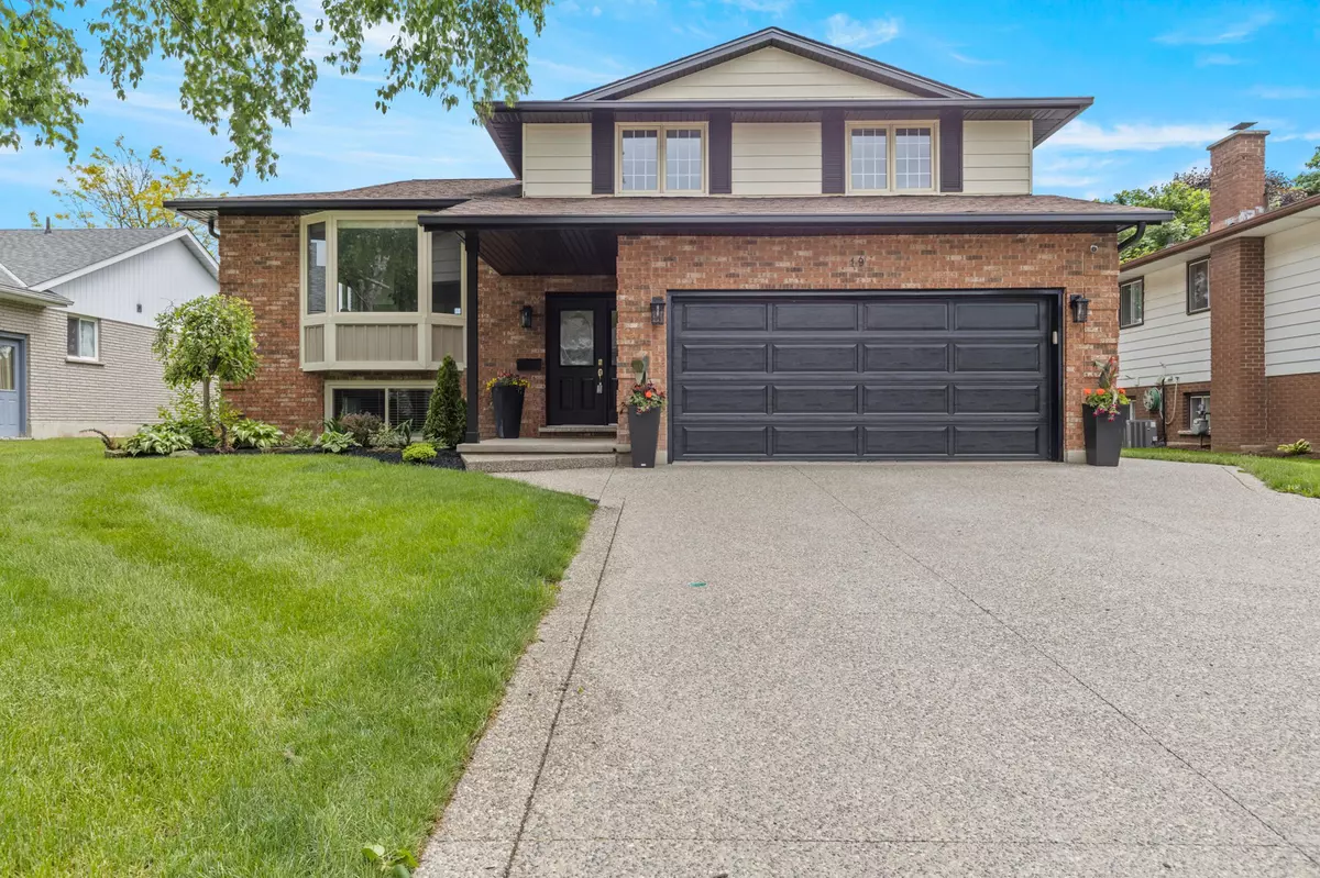 Woolwich, ON N3B 3C1,19 Pintail DR