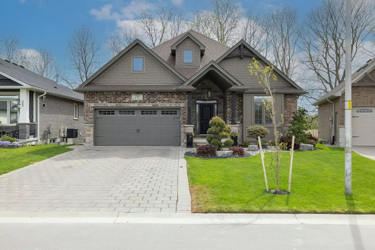 Strathroy-caradoc, ON N7G 0G3,70 Kemp CRES