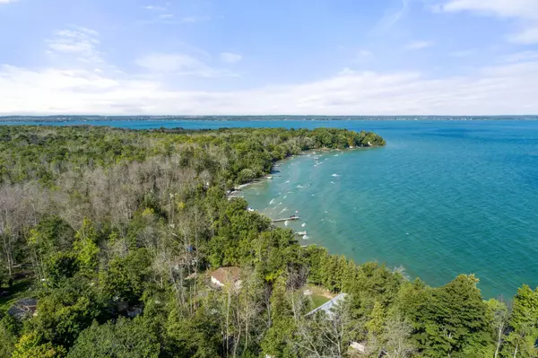 Georgina Islands, ON L4P 3E9,10 Snake Island RD