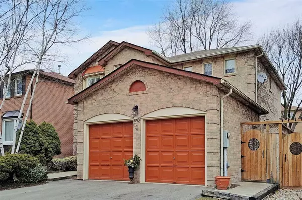 Oakville, ON L6H 4H7,240 Nottingham DR