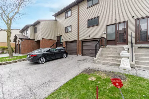 Brampton, ON L6T 3Z4,34 Carlton PL