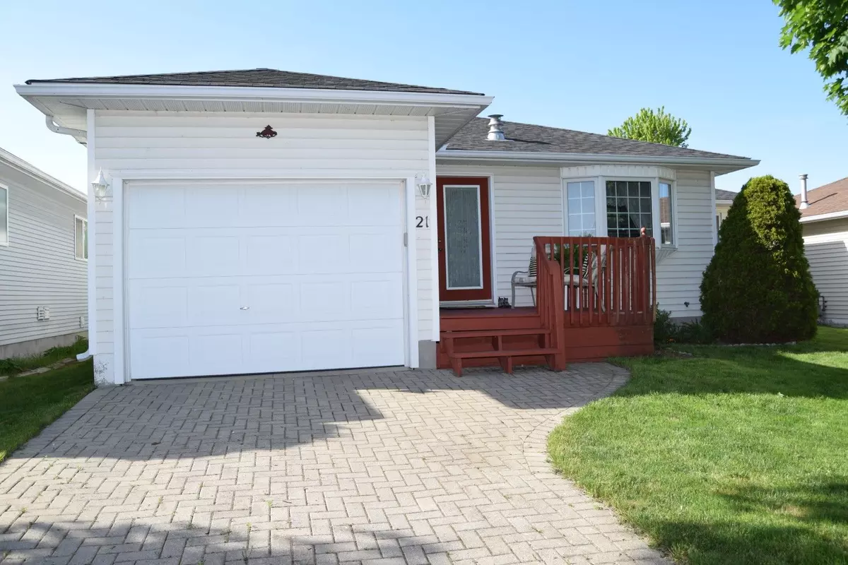 Prince Edward County, ON K0K 3L0,21 Elmdale DR