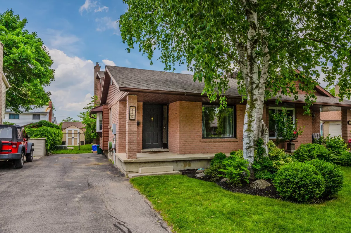 Stratford, ON N4Z 1C9,12 Polley PL