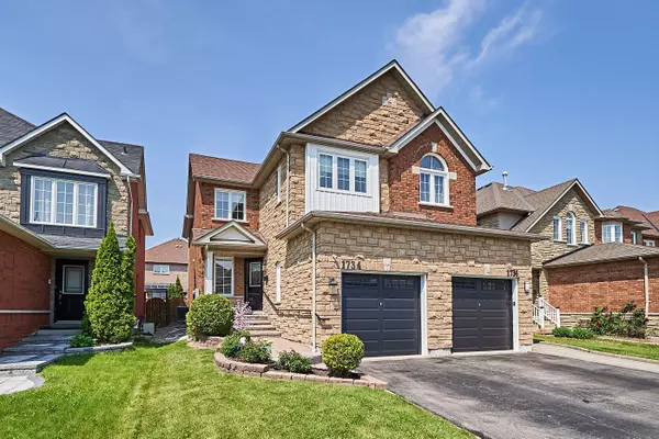 Pickering, ON L1V 6X9,1734 Silver Maple DR