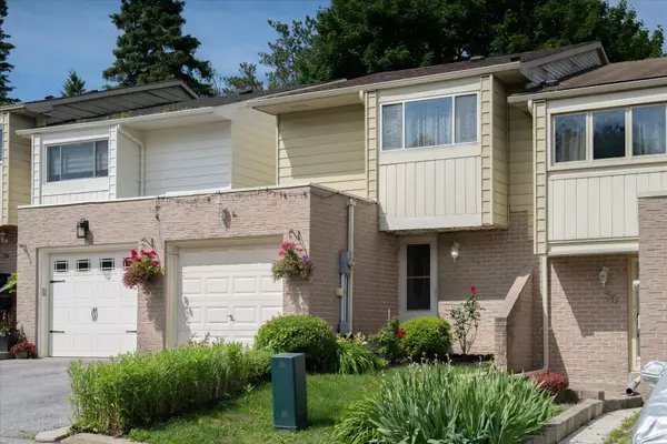 Bradford West Gwillimbury, ON L3Z 1N2,52 Deer Run CRES