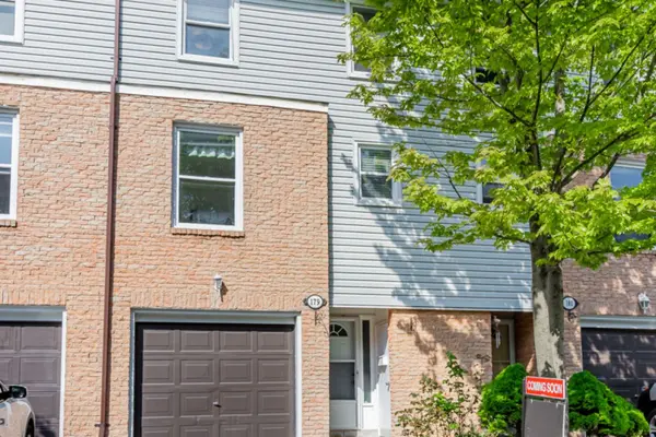 Mississauga, ON L5J 4J7,2440 BROMSGROVE RD #179