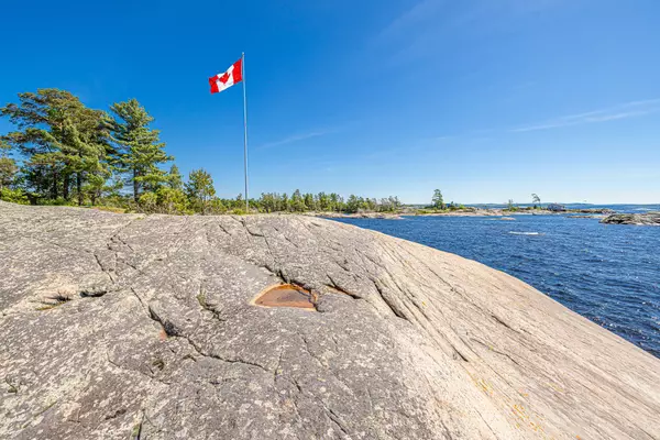 Georgian Bay, ON P0E 1E0,2 Island 2820 N/A