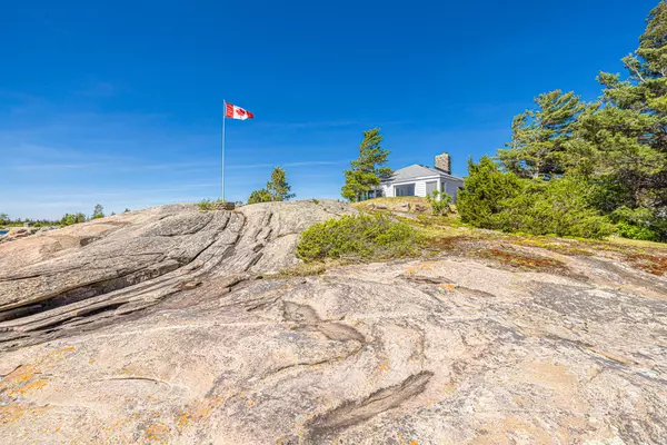 Georgian Bay, ON P0E 1E0,2 Island 2820 N/A