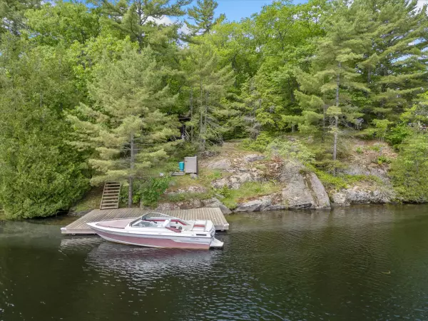 Georgian Bay, ON L0K 1S0,462 Island 90 Six Mile Lake N/A