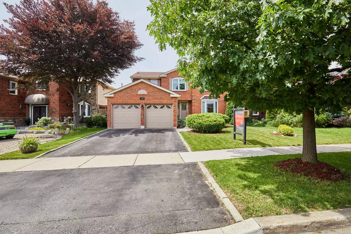 Pickering, ON L1X 2J2,1586 Greenmount ST