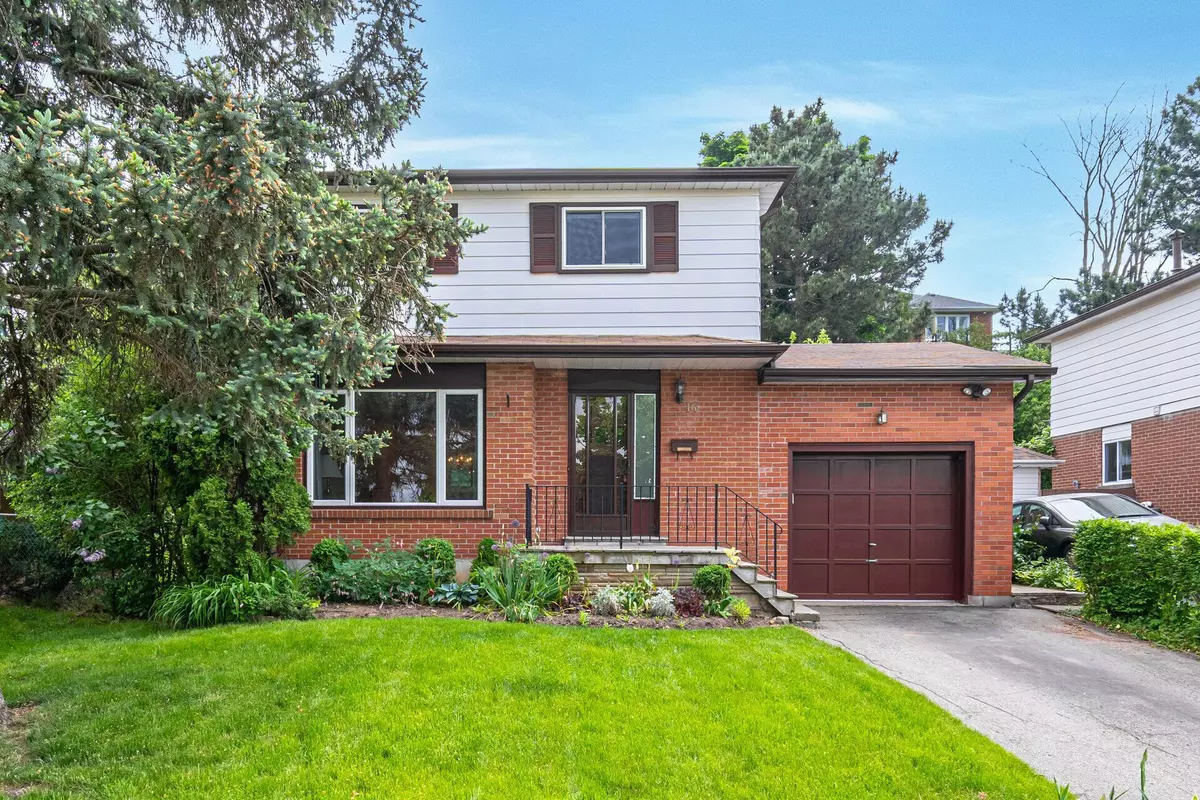 Mississauga, ON L5M 1W7,16 Merrydrew CT