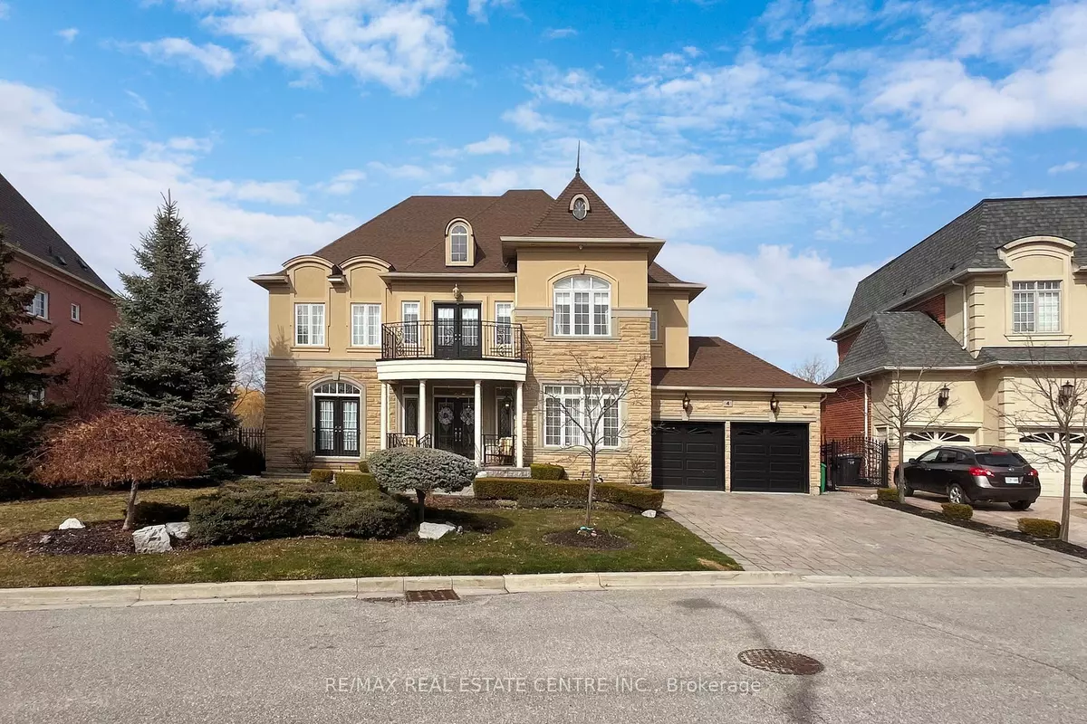 Brampton, ON L6P 1W7,4 Adriatic CRES