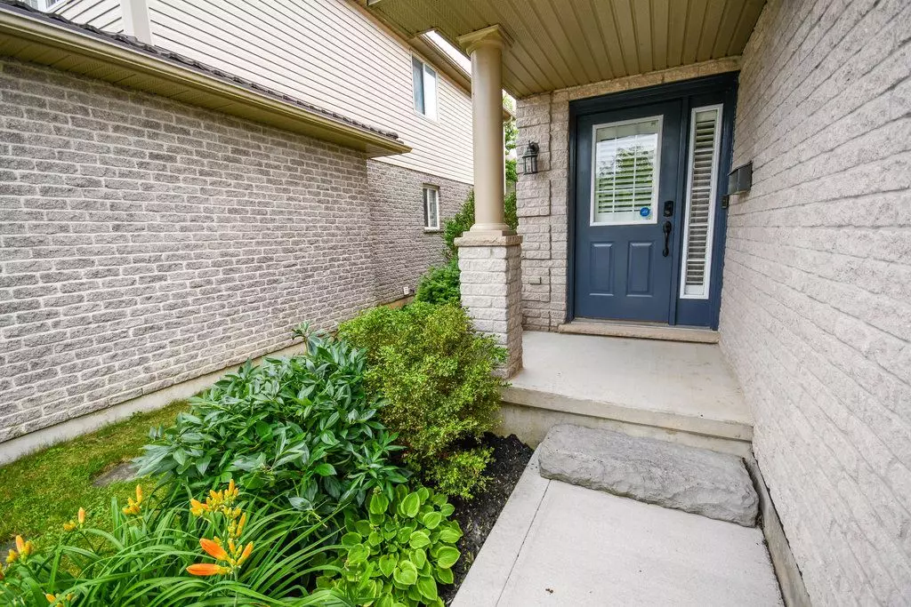 London, ON N6M 0A3,1623 McNeil PL