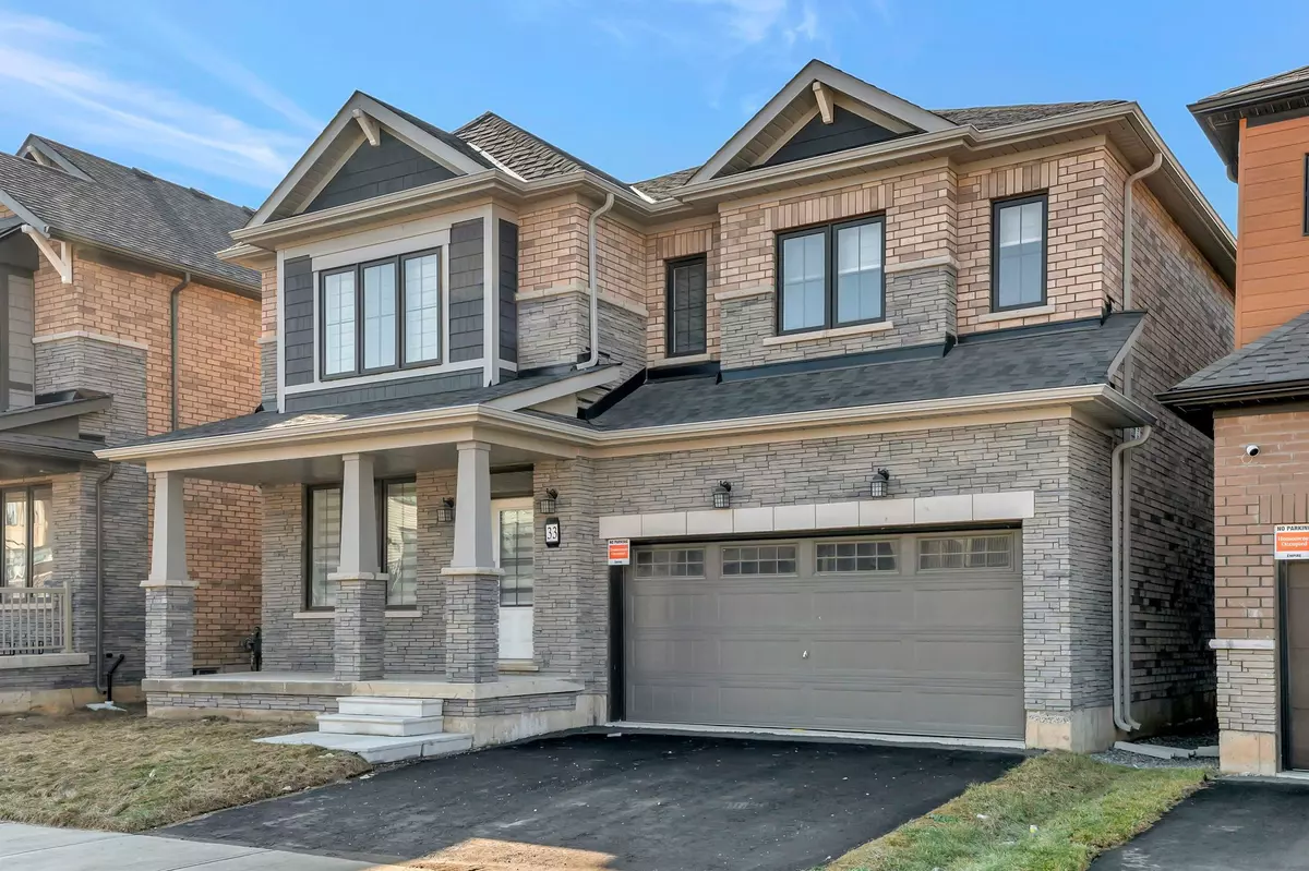 Brantford, ON N3T 0V7,33 Bee CRES