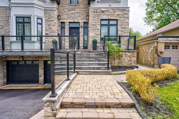 Toronto C06, ON M3H 2L3,37 Reiner RD