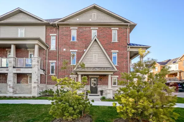 Pickering, ON L1X 0E6,2466 Mayapple Crossing DR #24