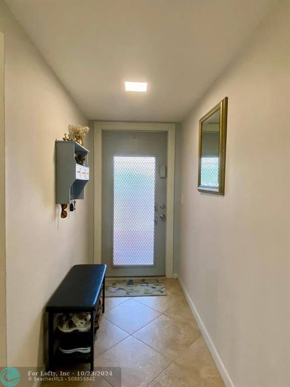 Sunrise, FL 33322,9501 Sunrise Lakes Blvd  #306