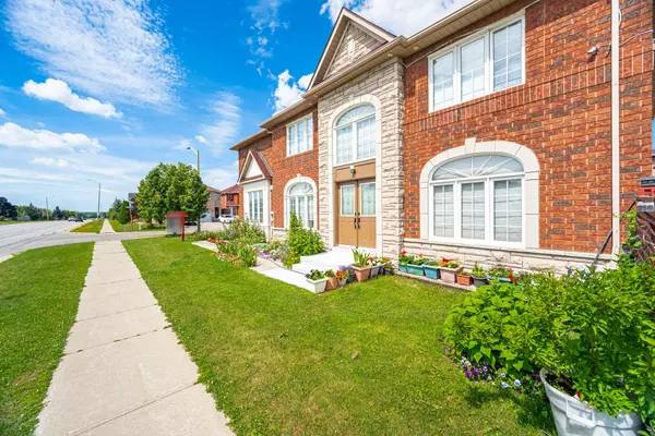 Mississauga, ON L5V 2N2,5403 Sweetgrass Gate