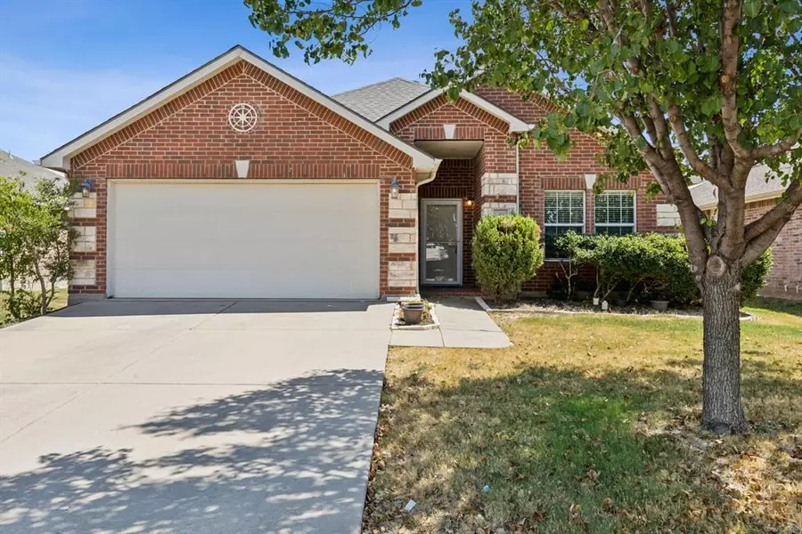 12660 Harvest Grove Drive, Fort Worth, TX 76244