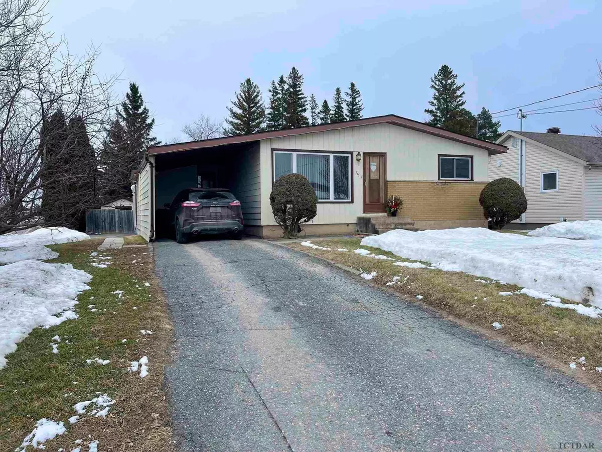 Temiskaming Shores, ON P0J 1P0,255 Rebecca ST