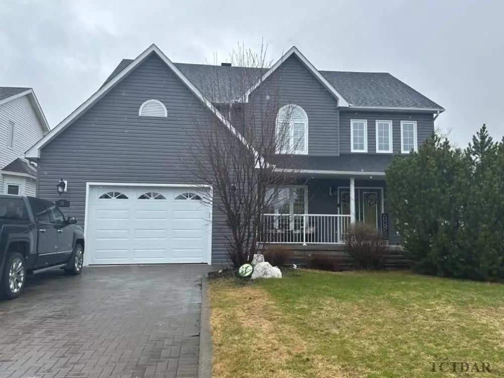 Timmins, ON P4R 1M7,70 Meadow LN