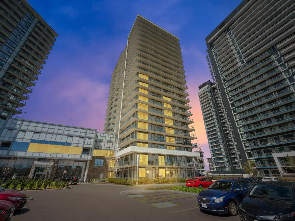 Mississauga, ON L5M 0Z8,4675 Metcalfe AVE #804