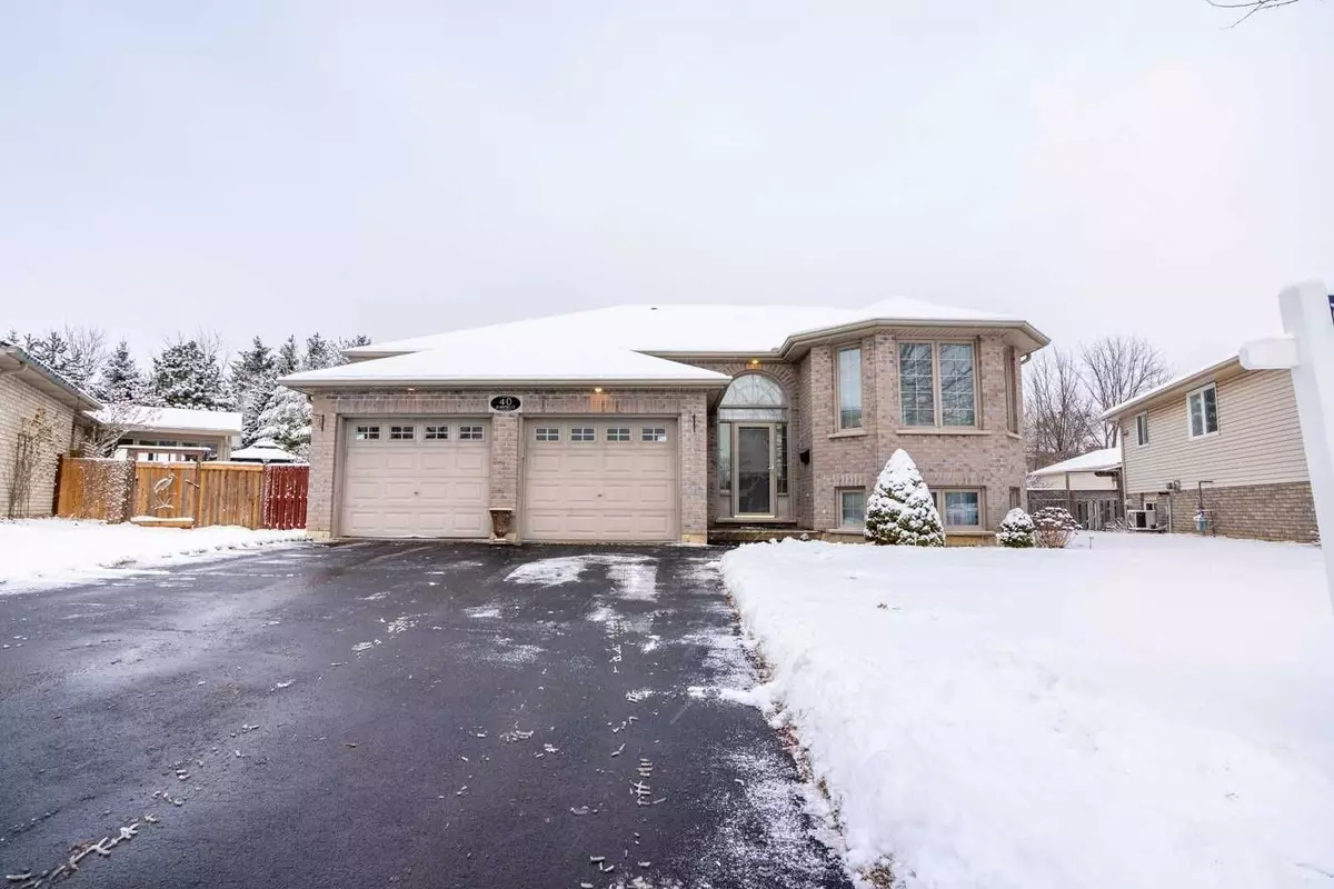 Brantford, ON N3T 6N9,40 Jo Whitney CT