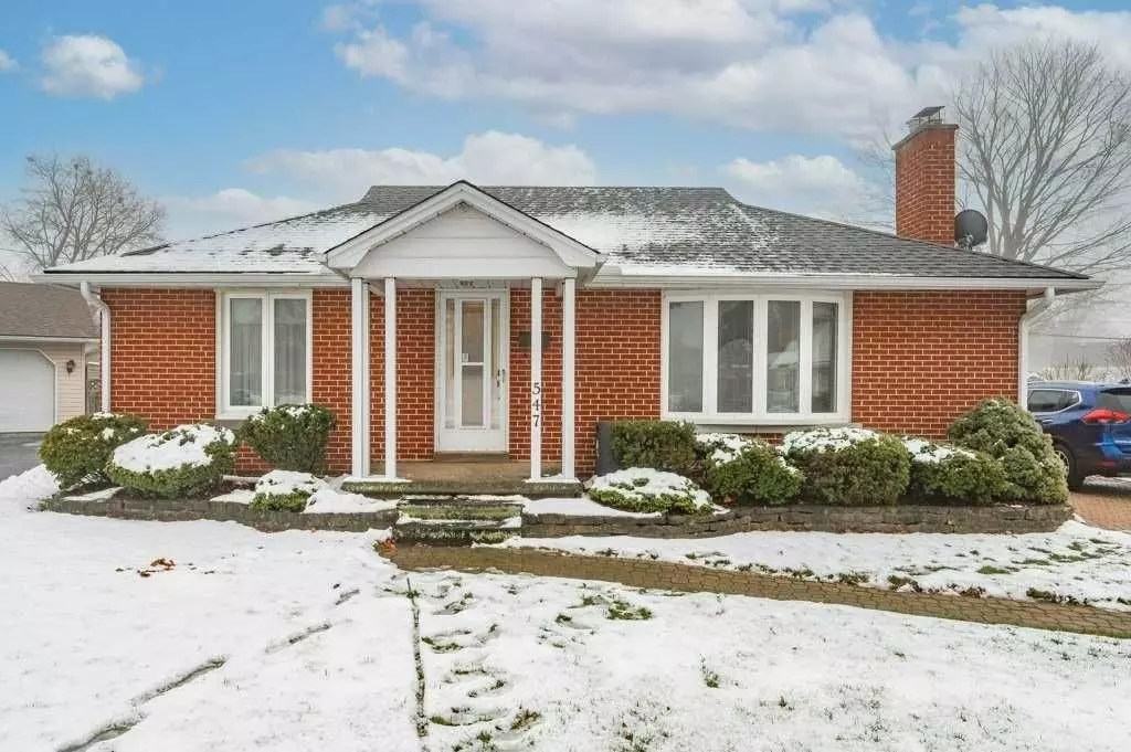 Cambridge, ON N3H 2R4,547 Philip CRES