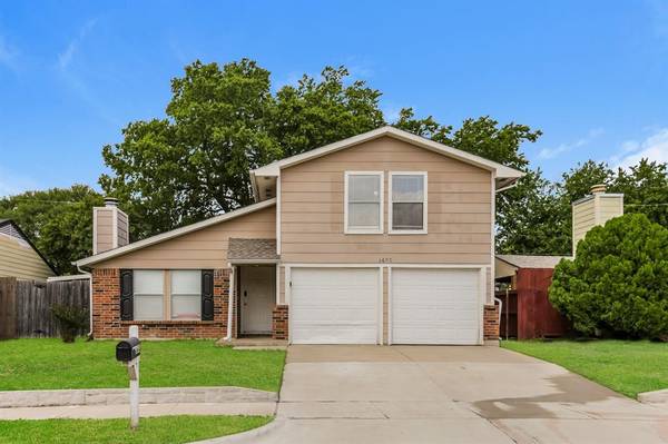 3608 Daniel Drive,  Arlington,  TX 76014