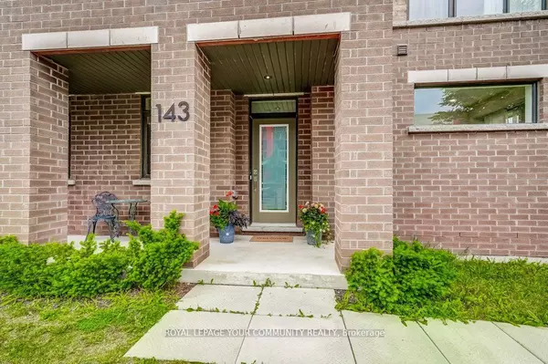 Vaughan, ON L6A 2Z2,143 Salterton CIR