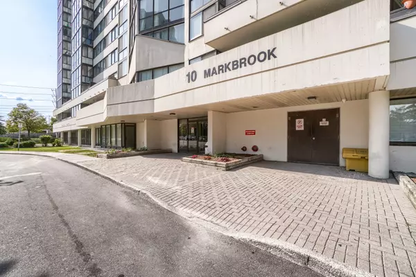 Toronto W10, ON M9V 5E3,10 Markbrook LN #201