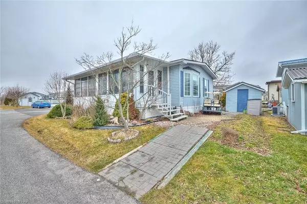 Fort Erie, ON L0S 1S1,3033 TOWNLINE ROAD RD #122