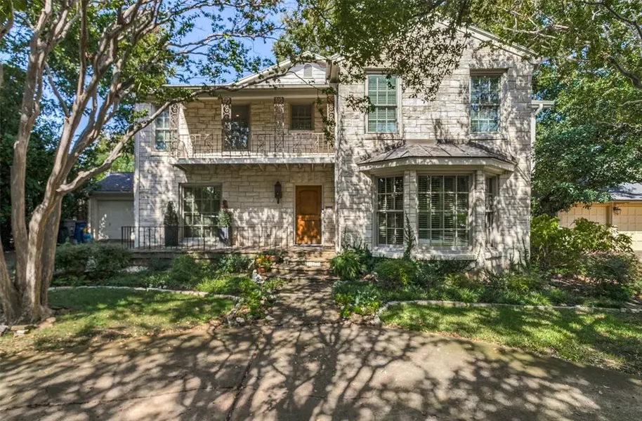 2031 W Colorado Boulevard, Dallas, TX 75208