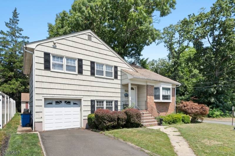 748 Greenwood Road, Union Twp., NJ 07083