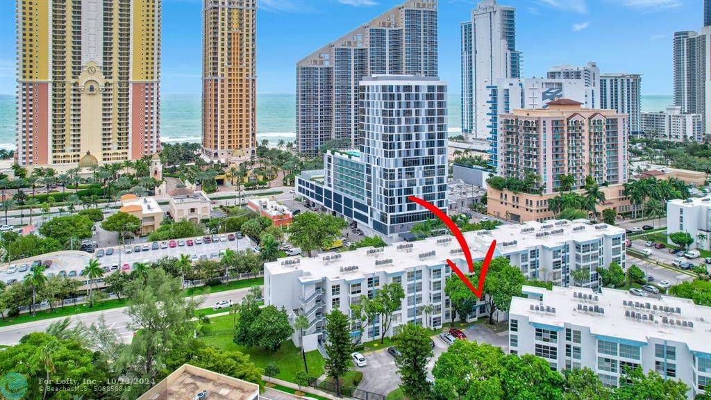 Sunny Isles Beach, FL 33160,17620 E Atlantic Blvd  #310