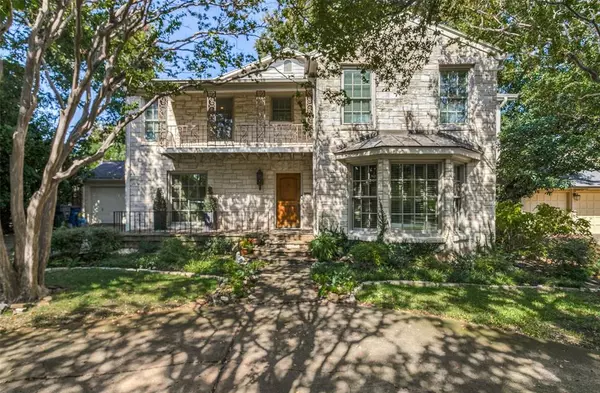 2031 W Colorado Boulevard, Dallas, TX 75208