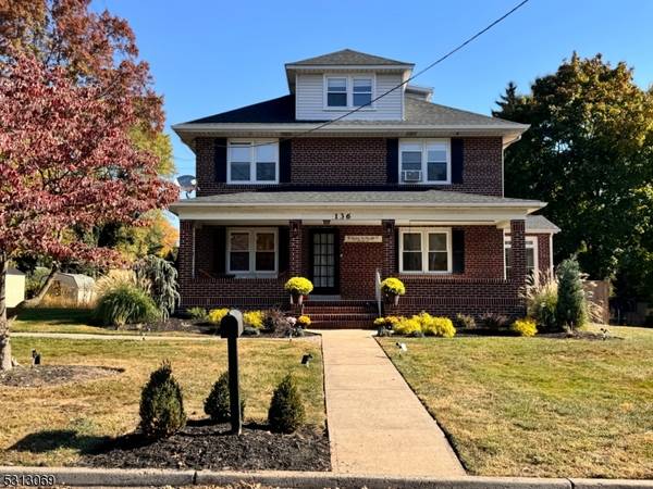 136 Mountain Pkwy #2, Green Brook Twp., NJ 08812