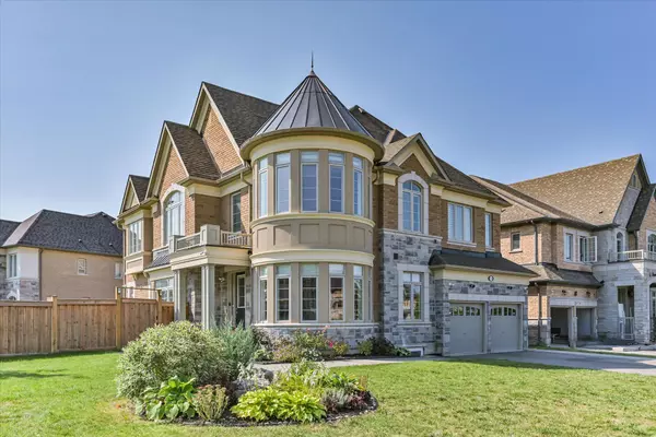 Newmarket, ON L3Y 0C7,96 Mitchell PL