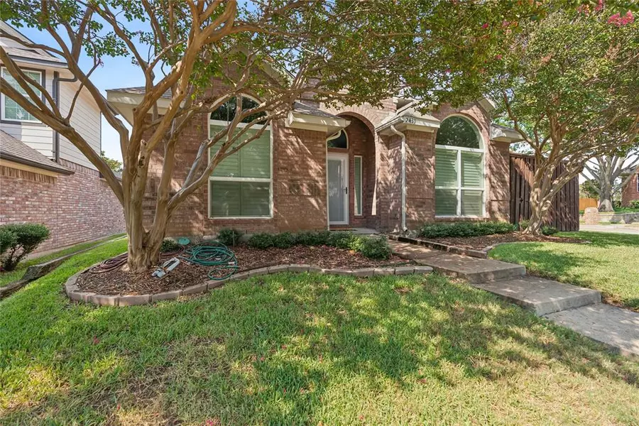 2431 Weatherby Drive, Mesquite, TX 75181